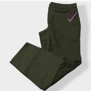 Gloria Vanderbilt All Around Slimming, Pull On Jeans, Size 18